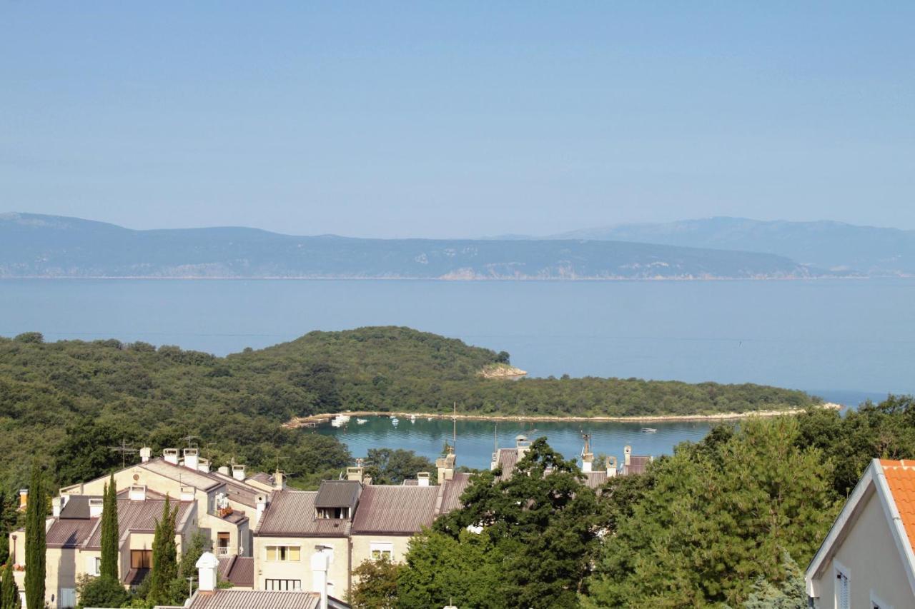 Apartments And Rooms With Parking Space Njivice, Krk - 5458 ภายนอก รูปภาพ